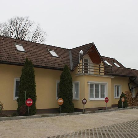 Dom Via Jasna Demaenova Villa Liptovský Mikuláš Dış mekan fotoğraf