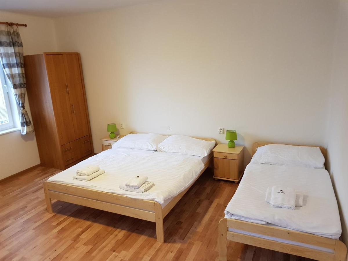Dom Via Jasna Demaenova Villa Liptovský Mikuláš Dış mekan fotoğraf